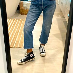 🌊Vintage Converse All Star Black Hightops Size 9.5 women’s/size 7.5 Men’s🌊